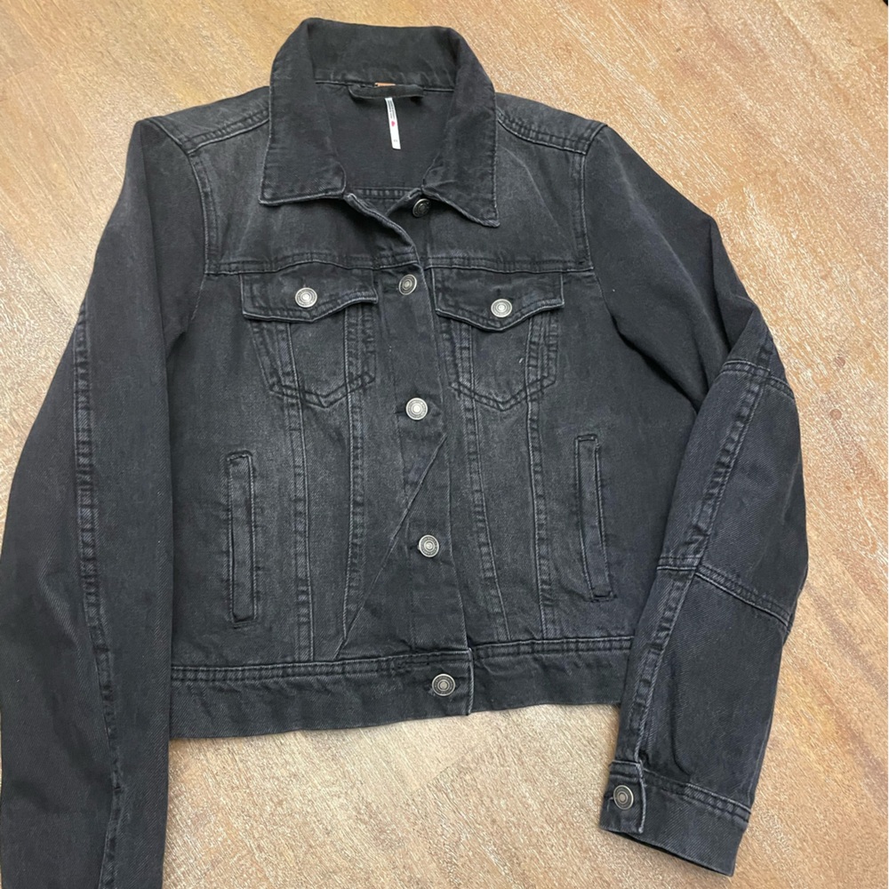 Free People- Black Denim Jacket Size XS
